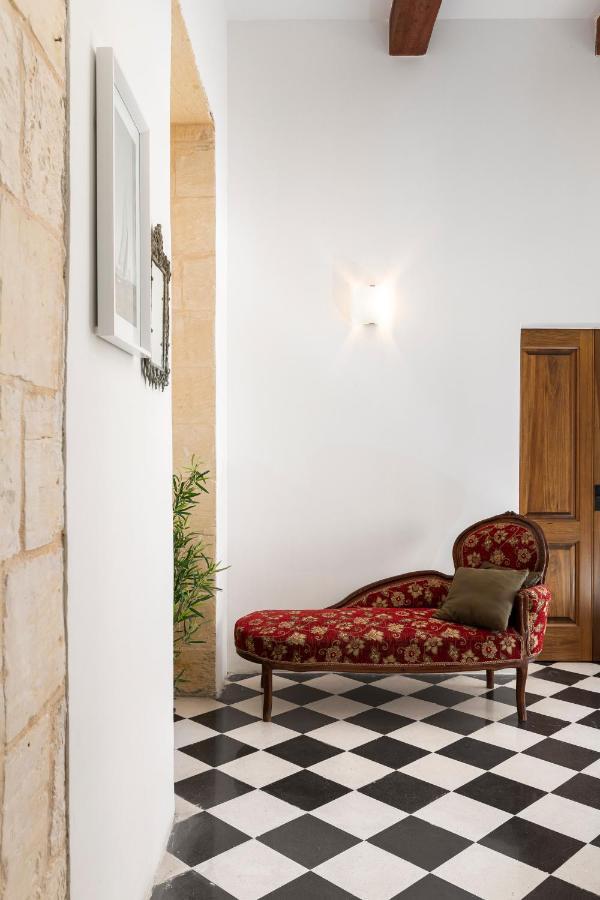 Traditional & Modern Maltese Townhouse - Rooftop Terrace And Sea Views, Close To Birgu Waterfront Cospicua Bagian luar foto