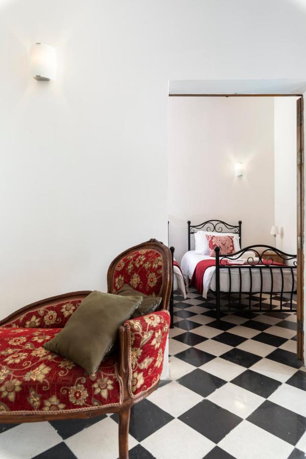 Traditional & Modern Maltese Townhouse - Rooftop Terrace And Sea Views, Close To Birgu Waterfront Cospicua Bagian luar foto