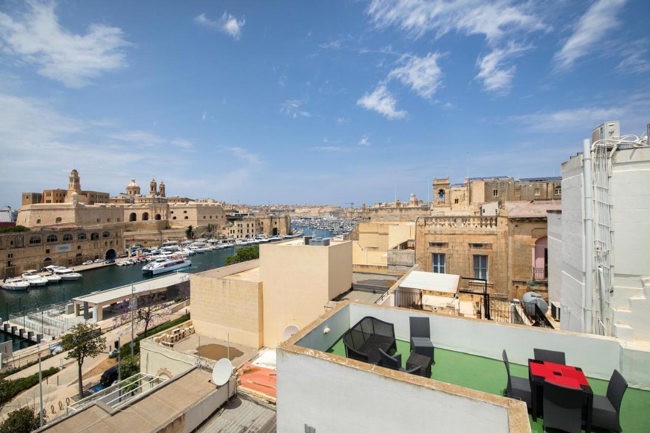 Traditional & Modern Maltese Townhouse - Rooftop Terrace And Sea Views, Close To Birgu Waterfront Cospicua Bagian luar foto